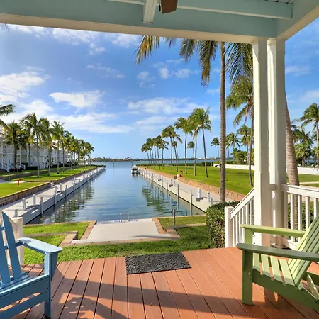 Waterfront Luxury Villa 29 With Sunset Views And Boat Slip